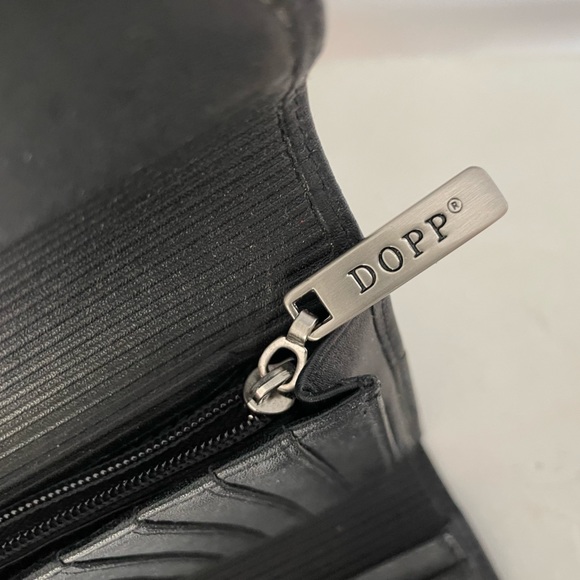 Dopp Black Satin Cowhide Leather Wallet w Change Purse Vintage - Picture 4 of 7